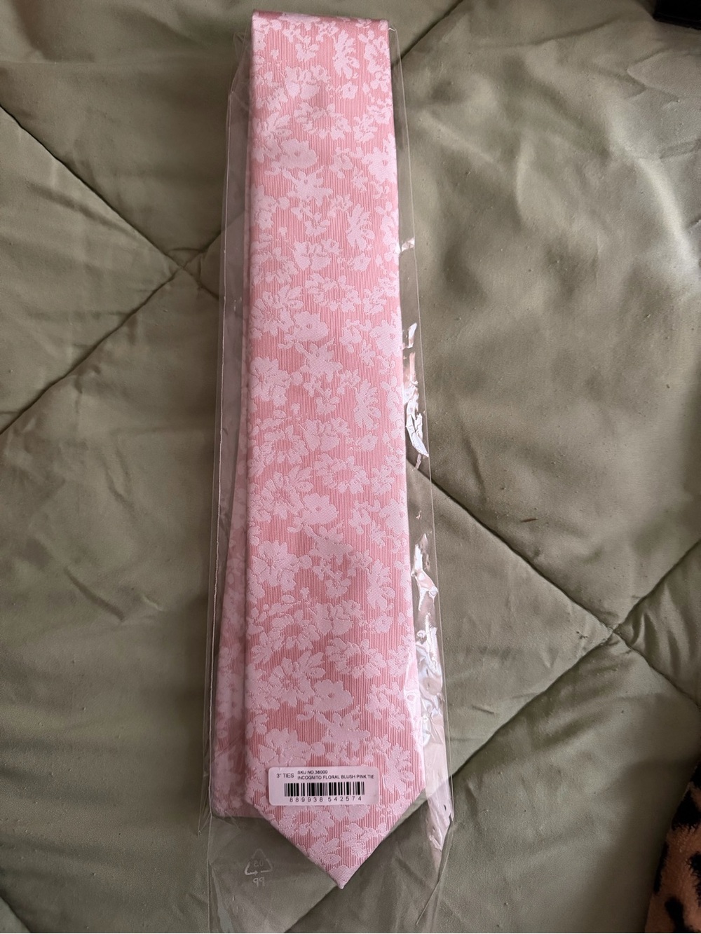 The Tie Bar Pink Floral Jacquard Tie